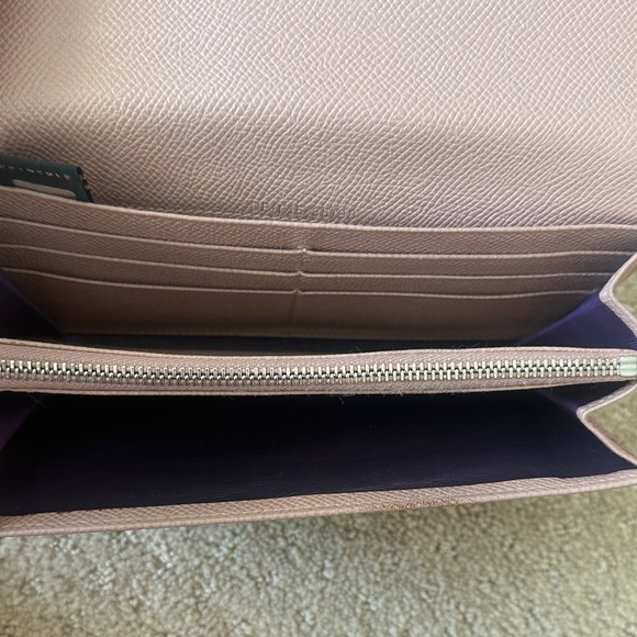 Bulgari Dusty Pink Leather Wallet - Picture 5 of 12